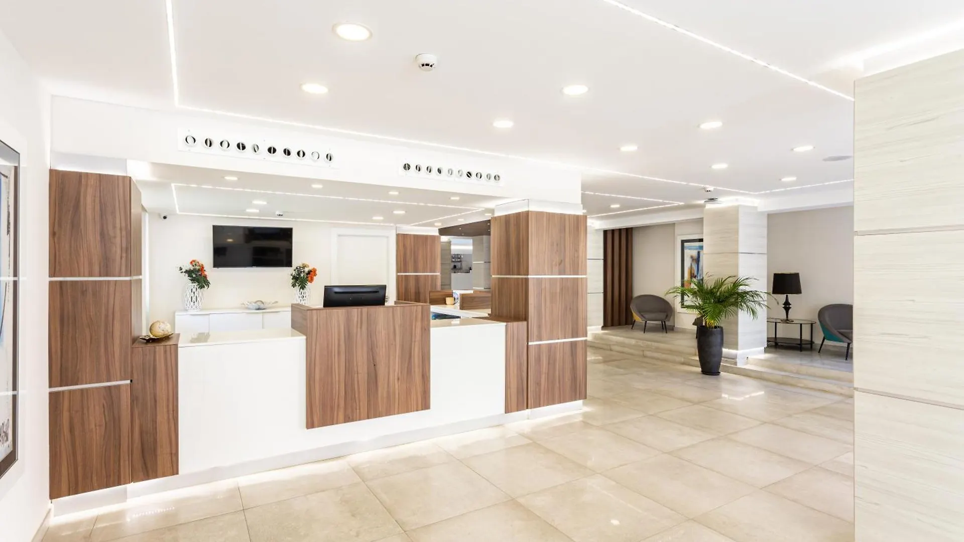 Veramar Aparthotel Fuengirola 4*,  Spanien
