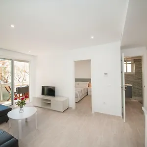 Nadine's Place Fuengirola